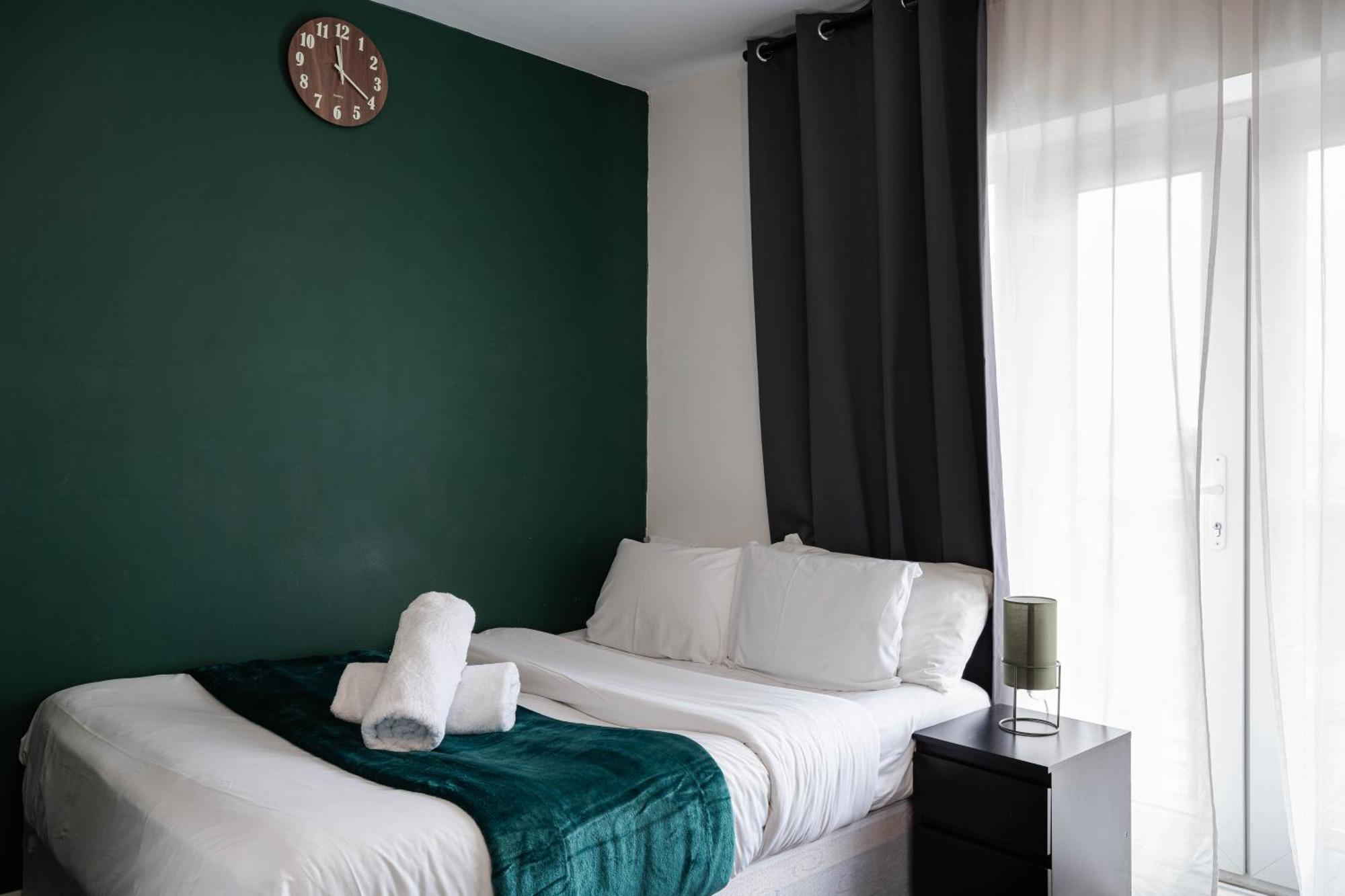 City Gate Guest House Лондон Экстерьер фото