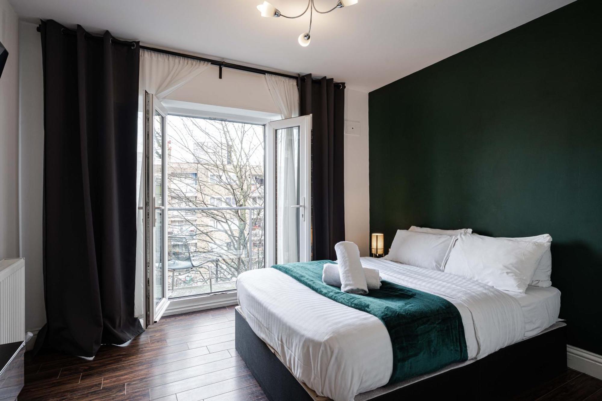 City Gate Guest House Лондон Экстерьер фото