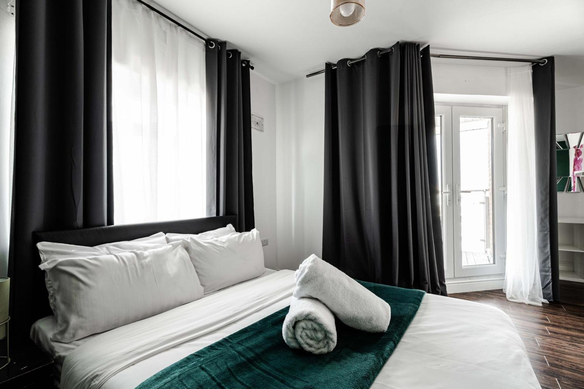 City Gate Guest House Лондон Экстерьер фото